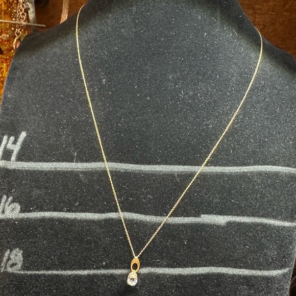 14KT Yellow Gold Solitaire Teardrop Aquamarine Pendant Necklace - Picture 4 of 8